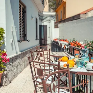 Nocleg ze śniadaniem Elegant R&b Floridia, Taormina