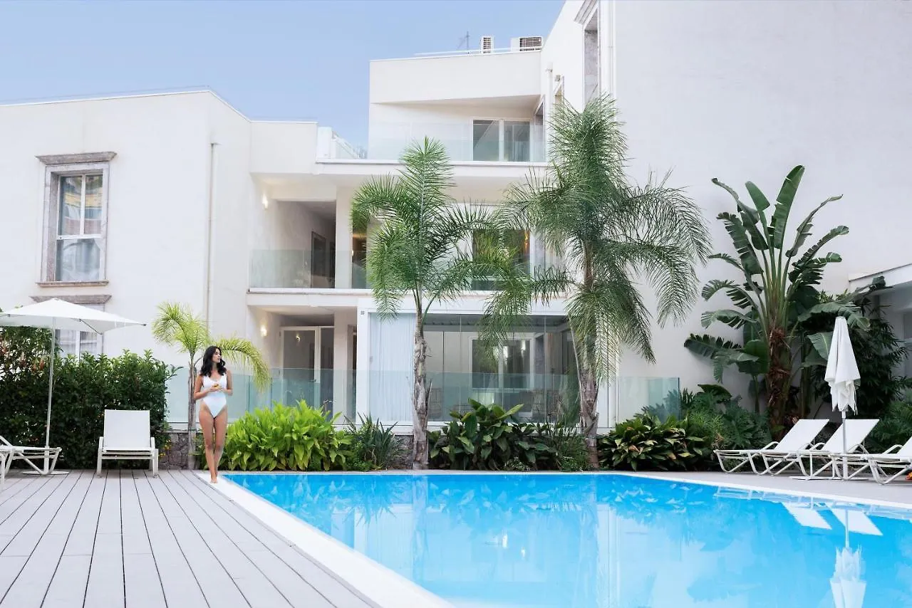 Cora Luxury Home Taormina 0*,